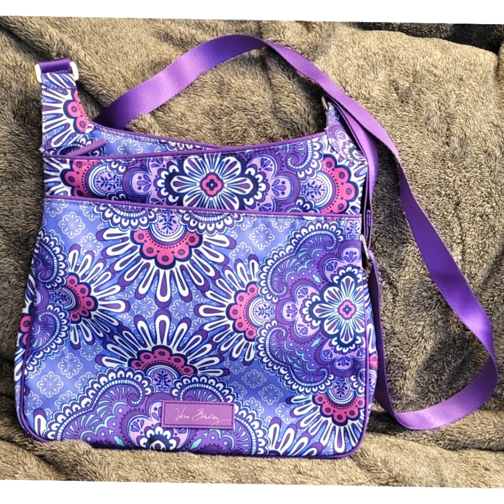 ✨️SALE✨️ Vera Bradley Lilac Tapestry Hipster Crossbody Bag